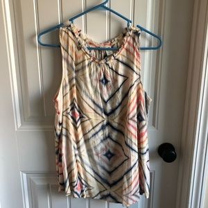 LARGE OLD NAVY TOP
